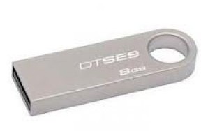 Memoria USB de 32 GB Kingston con USB R-Versible